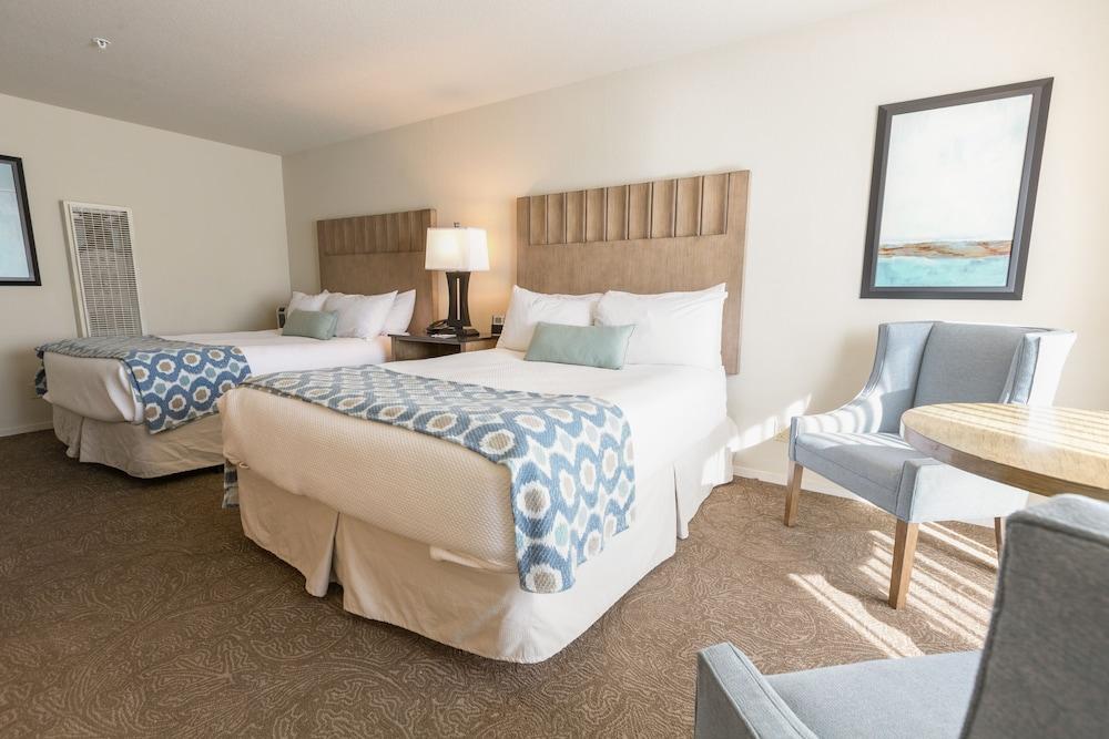 Cambria Landing Inn And Suites Exterior foto