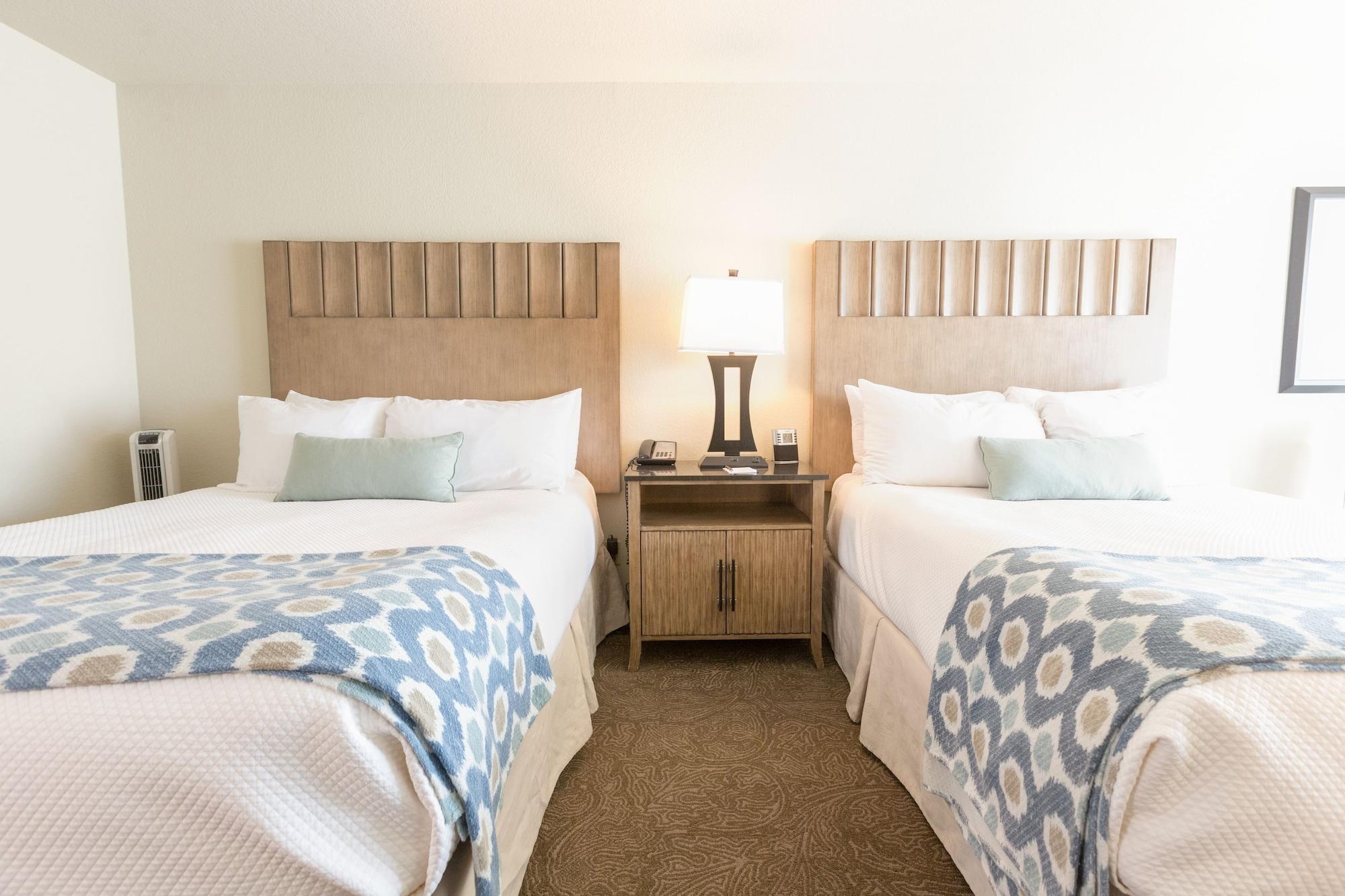 Cambria Landing Inn And Suites Exterior foto