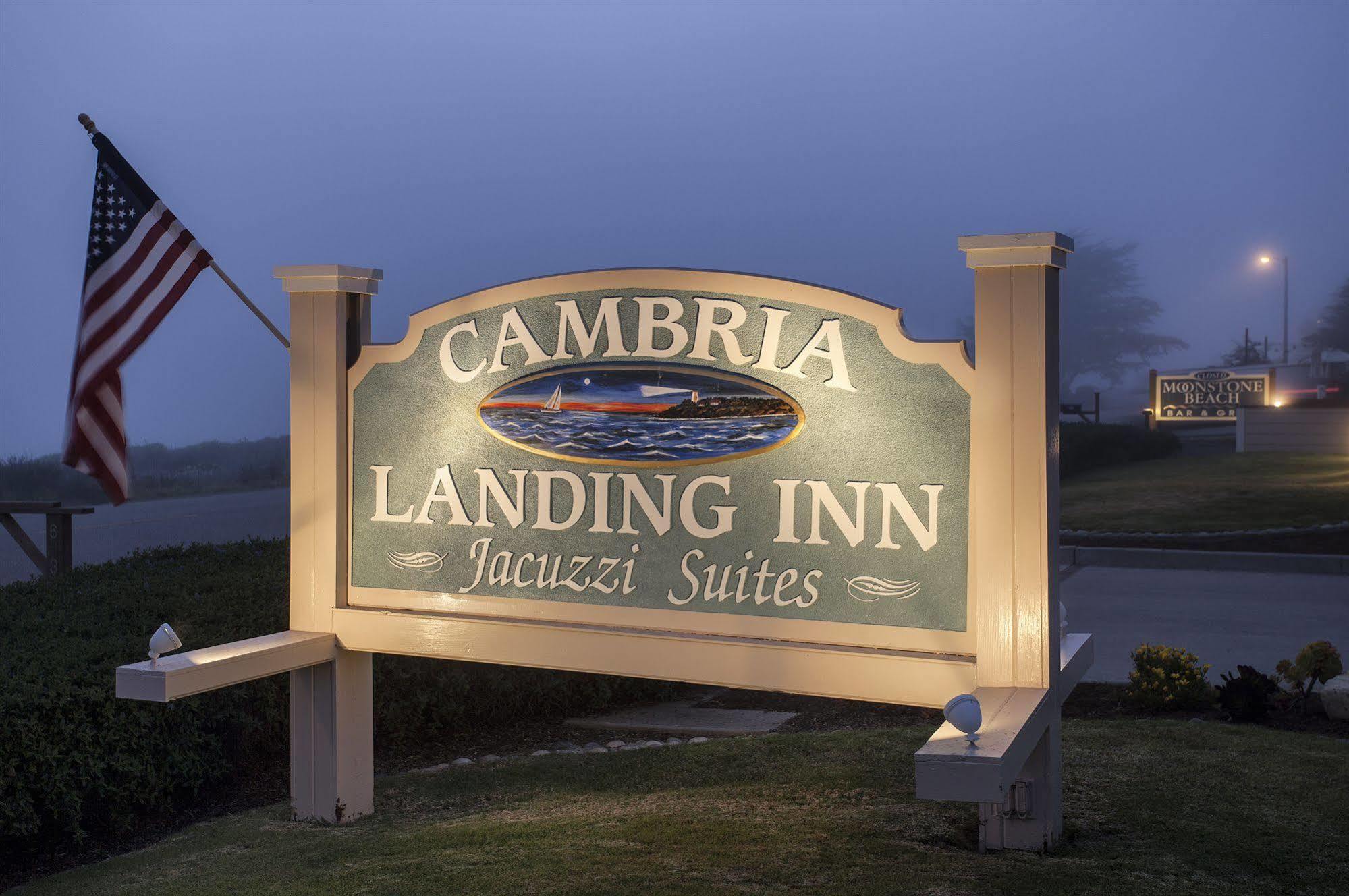 Cambria Landing Inn And Suites Exterior foto